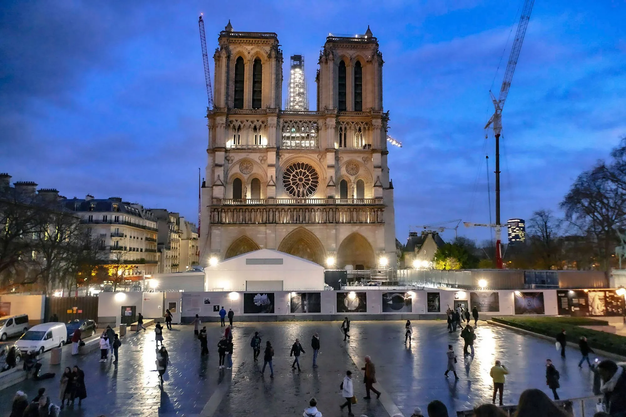 Notre Dame under genopbygning med fugtsensorer fra Tector